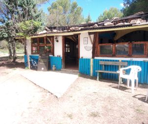 El Refugio Bar